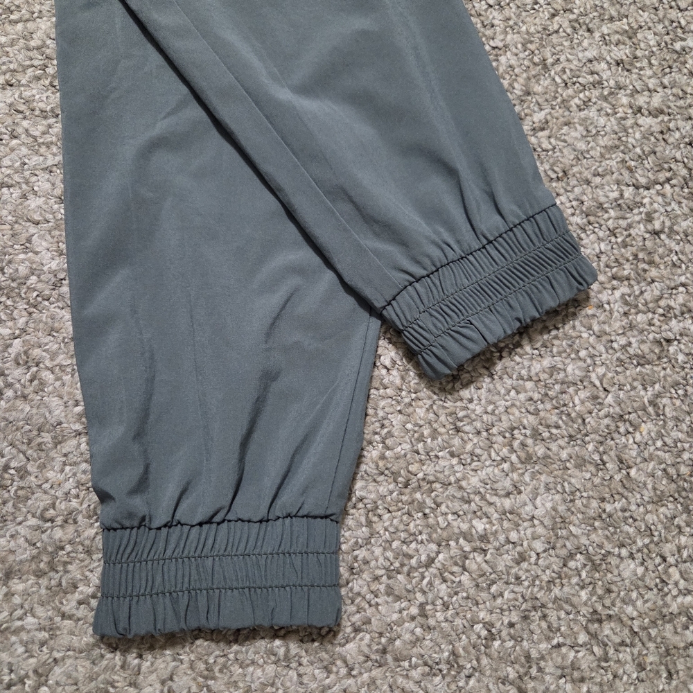 Athleta Pants Aliso Jogger Green S/67557 Women's Size 2 Pockets Lightweight - Picture 9 of 12